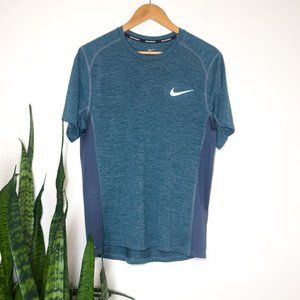 Nike Dri-Fit Men's Breathe Running Green T-Shirt - (AA4872-498) - Size L